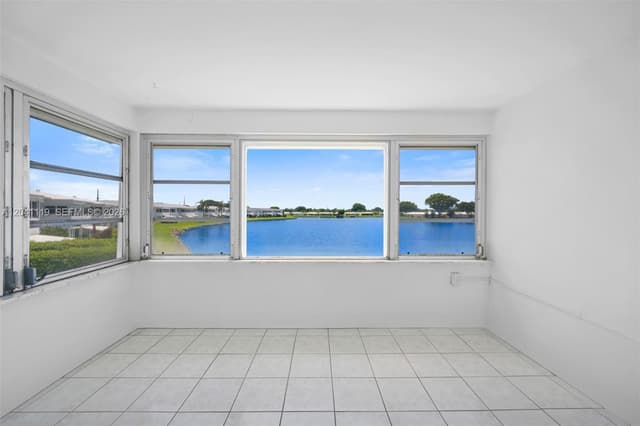 1116 Lake Ter # 208, Boynton Beach FL 33426 - Boynton Beach, FL - Photo 3