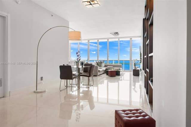888 Biscayne Blvd # 5404, Miami FL 33132 - Miami, FL - Photo 2