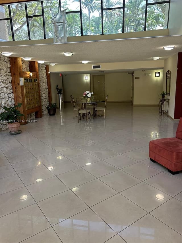 16325 Golf Club Rd # 304, Weston FL 33326 - Weston, FL - Photo 2