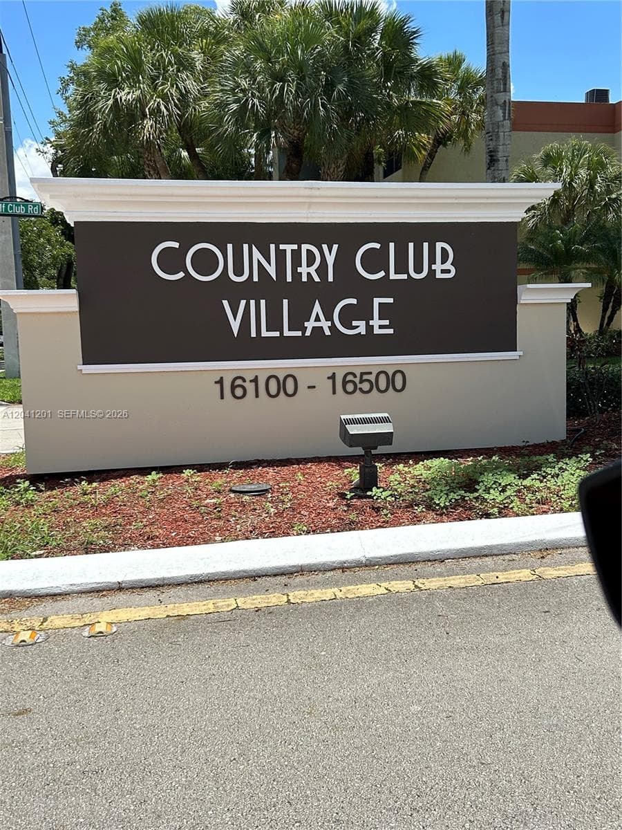 16325 Golf Club Rd # 304, Weston FL 33326 - Weston, FL - Photo 1