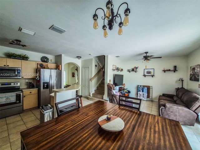 12850 SW 28th Ct, Miramar FL 33027 - Miramar, FL - Photo 4