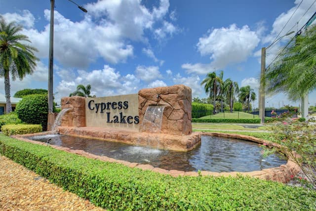 5415 Crystal Anne Drive, West Palm Beach FL 33417 - West Palm Beach, FL - Photo 5