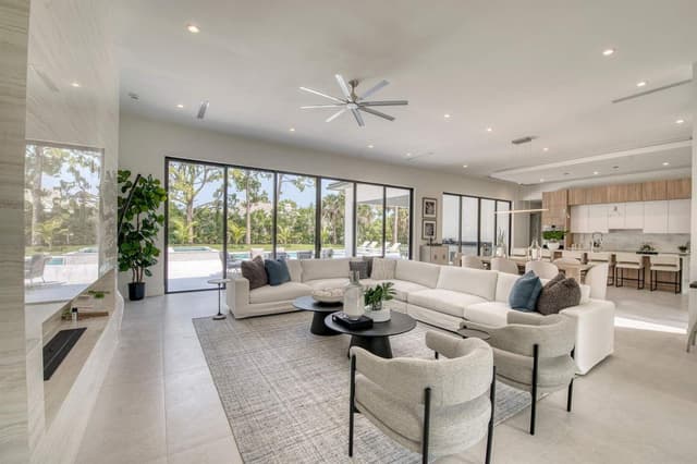 5382 Sea Biscuit Road, Palm Beach Gardens FL 33418 - Palm Beach Gardens, FL - Photo 2