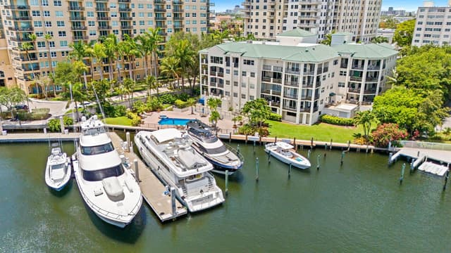 1050 Seminole Drive, Fort Lauderdale FL 33304 - Fort Lauderdale, FL - Photo 2