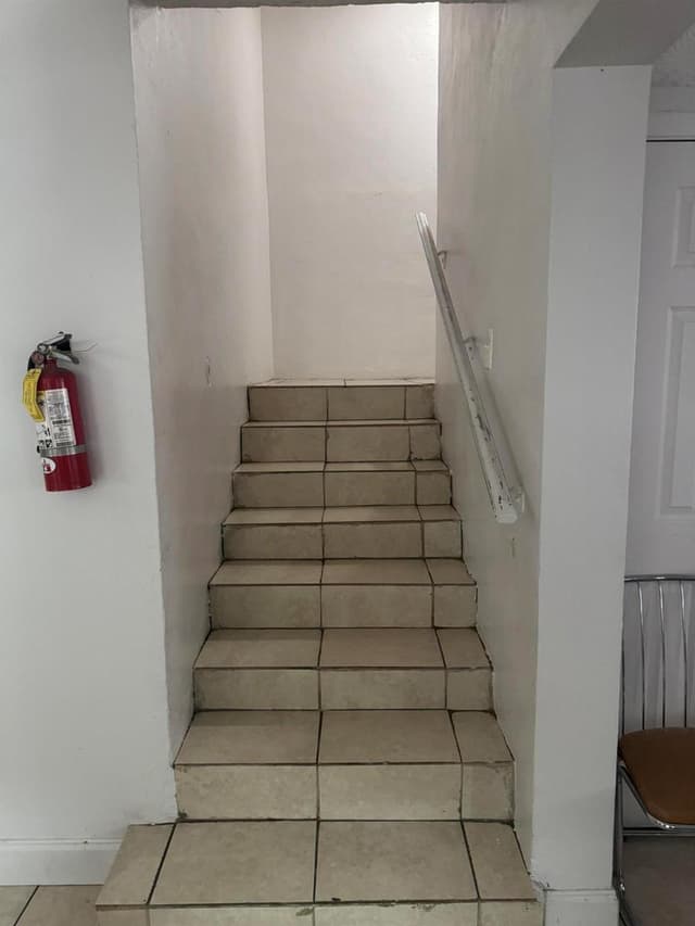 910 N F Street, FL 33460 - Photo 4