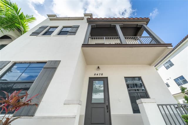 8478 NW 52nd St, Doral FL 33166 - Doral, FL - Photo 3