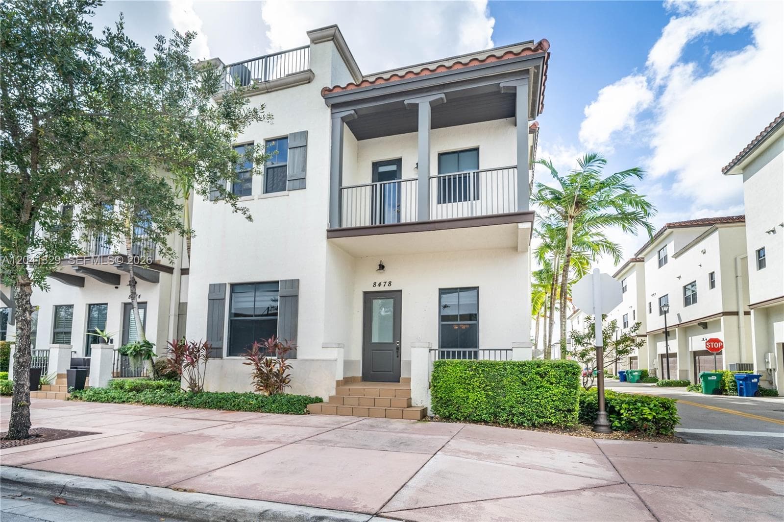 8478 NW 52nd St, Doral FL 33166 - Doral, FL - Photo 1
