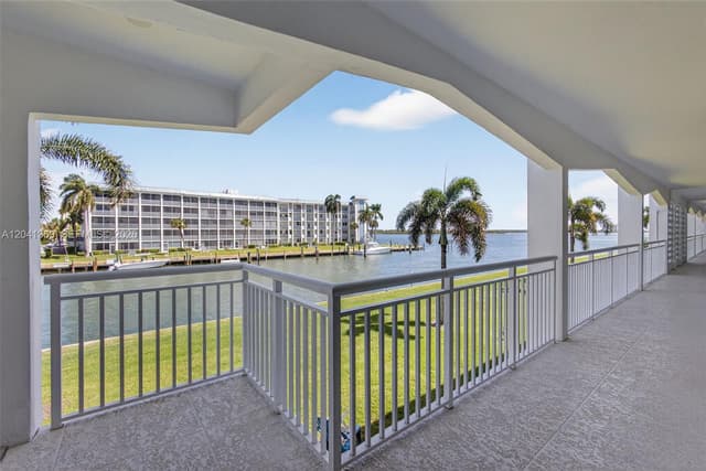 111 Shore Ct # 205, North Palm Beach FL 33408 - North Palm Beach, FL - Photo 6