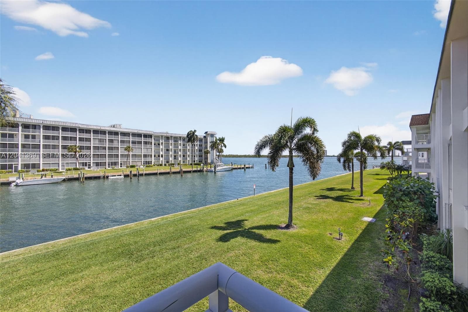 111 Shore Ct # 205, North Palm Beach FL 33408 - North Palm Beach, FL - Photo 1
