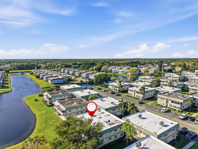710 Monaco O, Delray Beach FL 33446 - Delray Beach, FL - Photo 3
