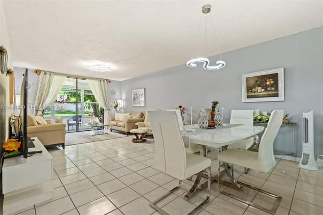 2871 Somerset Dr # 102, Lauderdale Lakes FL 33311 - Lauderdale Lakes, FL - Photo 6