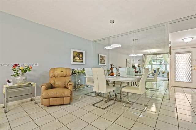 2871 Somerset Dr # 102, Lauderdale Lakes FL 33311 - Lauderdale Lakes, FL - Photo 5