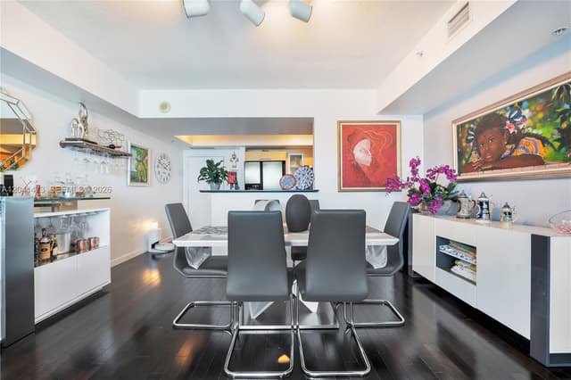 325 S Biscayne Blvd # 3921, Miami FL 33131 - Miami, FL - Photo 6