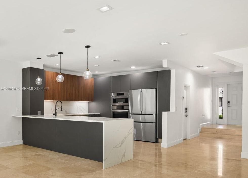 21387 Marina Cove Cir # F, Aventura FL 33180