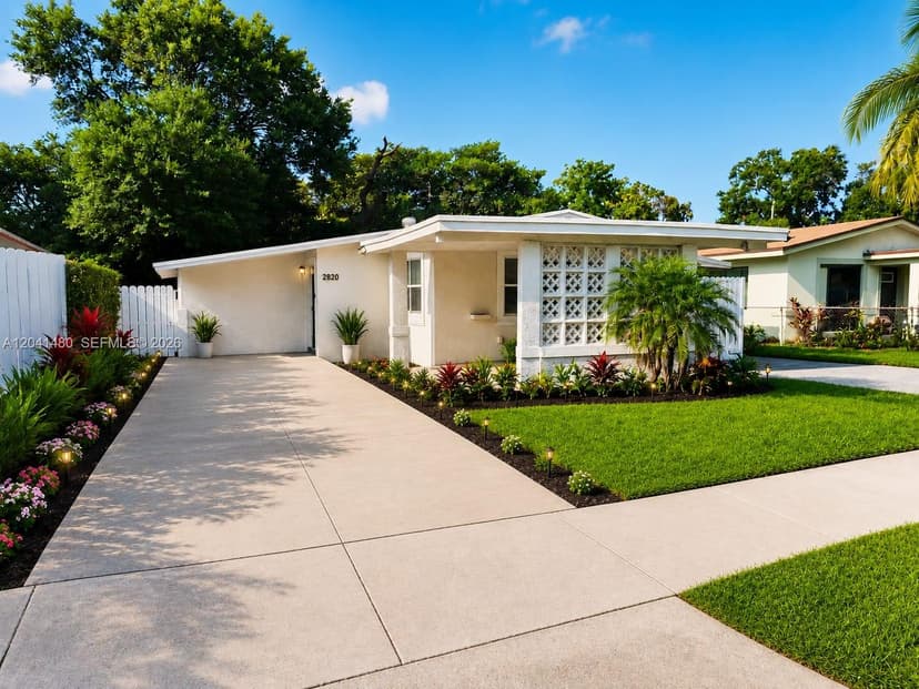 2820 NW 14th Ct, Fort Lauderdale FL 33311