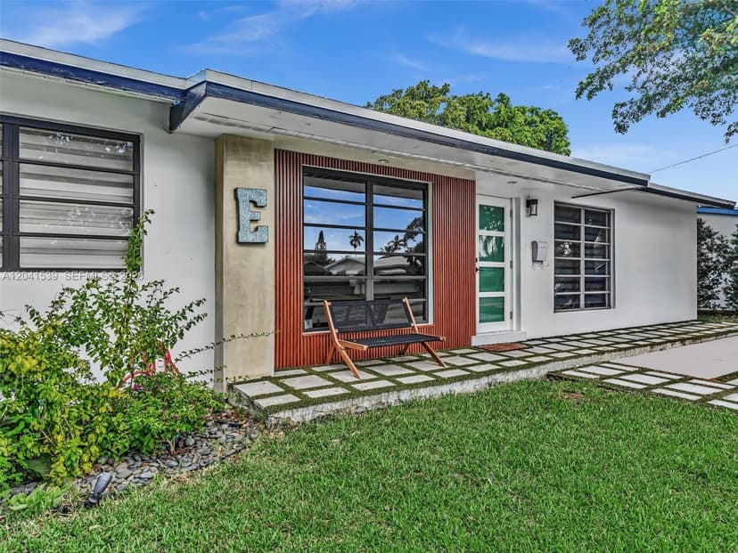 20210 SW 106th Ct, Cutler Bay FL 33189