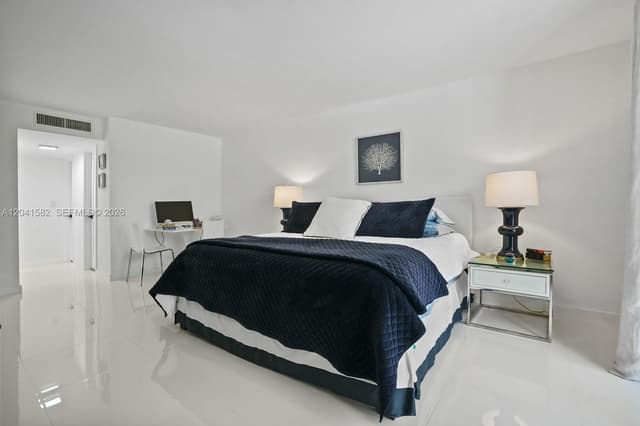 6423 Collins Ave # 203, Miami Beach FL 33141 - Miami Beach, FL - Photo 5