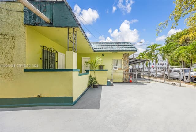 1477 NW 2nd St, Miami FL 33125 - Miami, FL - Photo 6