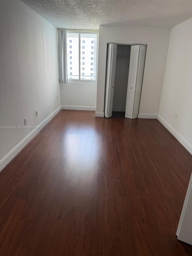 800 N Miami Ave # E1402, Miami FL 33136 - Miami, FL - Photo 2