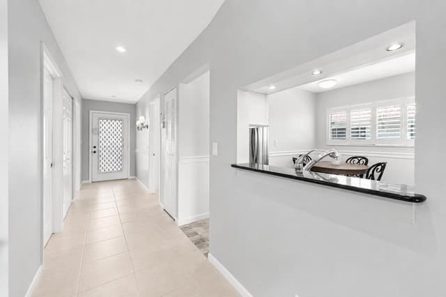 15234 Lakes Of Delray Boulevard # 276, Delray Beach FL 33484 - Delray Beach, FL - Photo 5