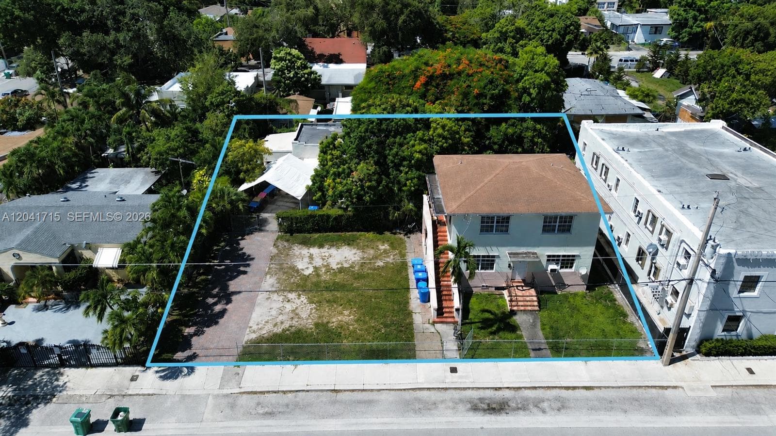 255 NW 32nd St, Miami FL 33127