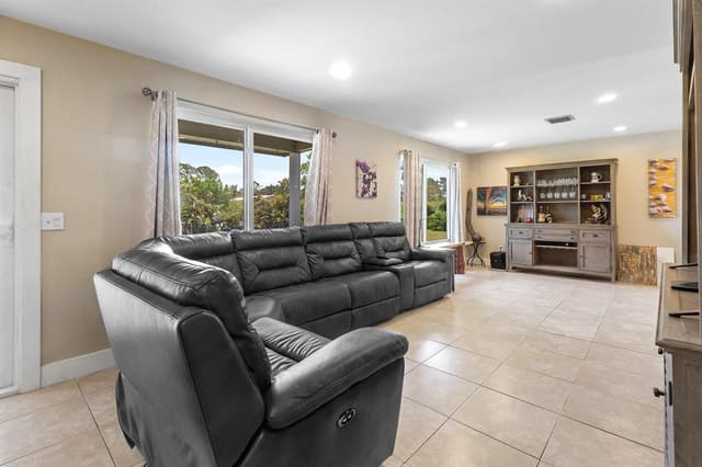 12944 68th Street N, FL 33412 - Photo 5