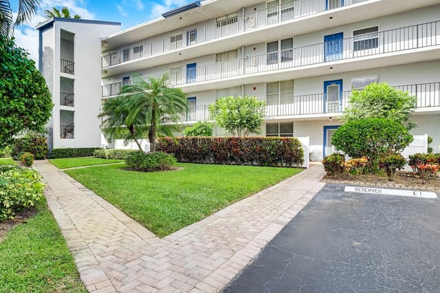 6650 S Oriole Boulevard # 1030, Delray Beach FL 33446 - Delray Beach, FL - Photo 2
