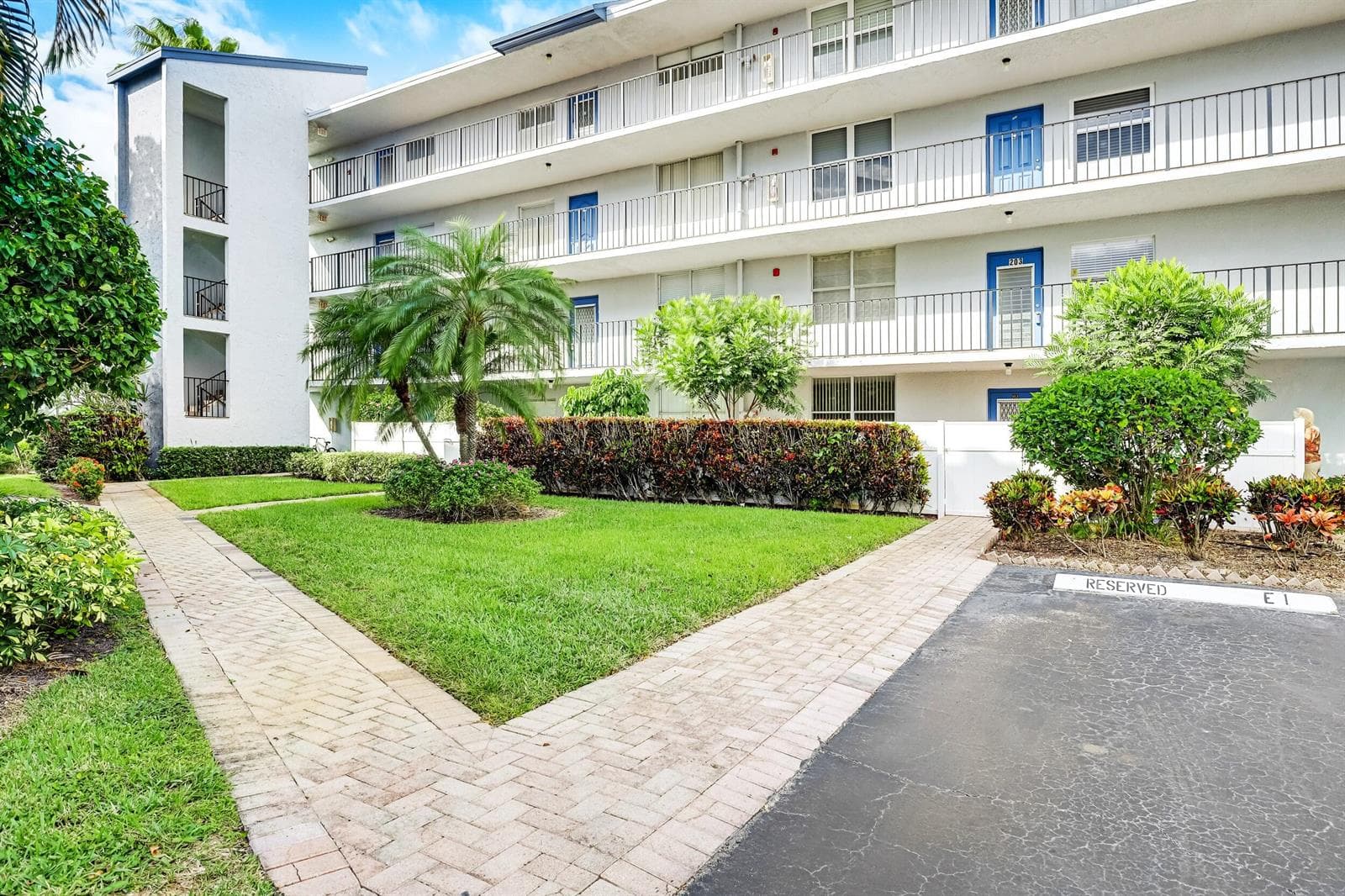 6650 S Oriole Boulevard # 1030, Delray Beach FL 33446 - Delray Beach, FL - Photo 1