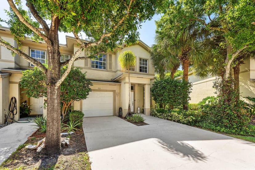 331 Spruce Street, Boynton Beach FL 33426