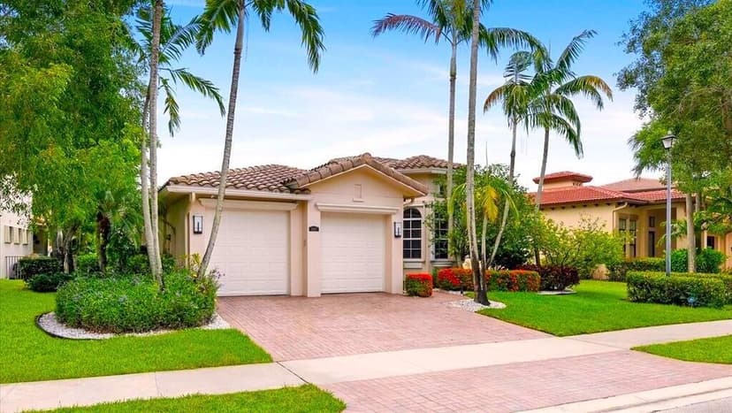 8247 NW 107th Terrace, Parkland FL 33076