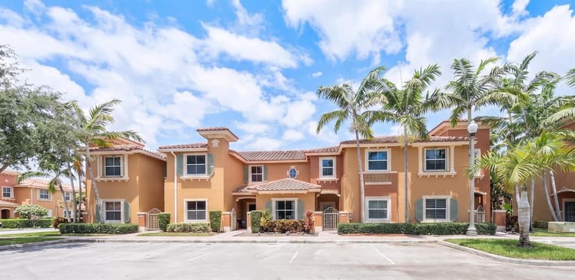 2154 Siena Way, Hollywood FL 33021