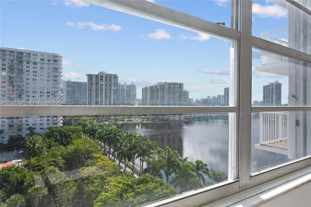 2801 NE 183rd St # 1016W, Aventura FL 33160 - Aventura, FL - Photo 3
