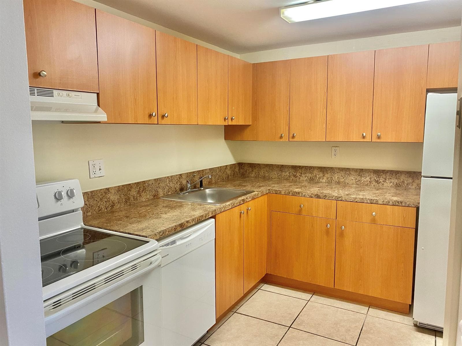 405 Executive Center Drive # 208, West Palm Beach FL 33401