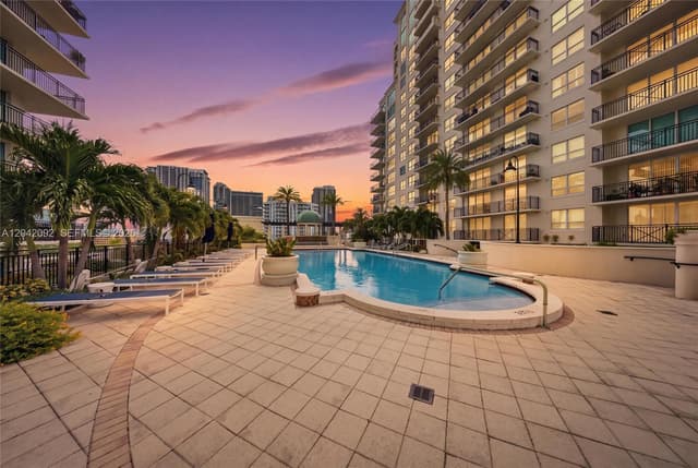 610 W Las Olas Blvd # 1912N, Fort Lauderdale FL 33312 - Fort Lauderdale, FL - Photo 2