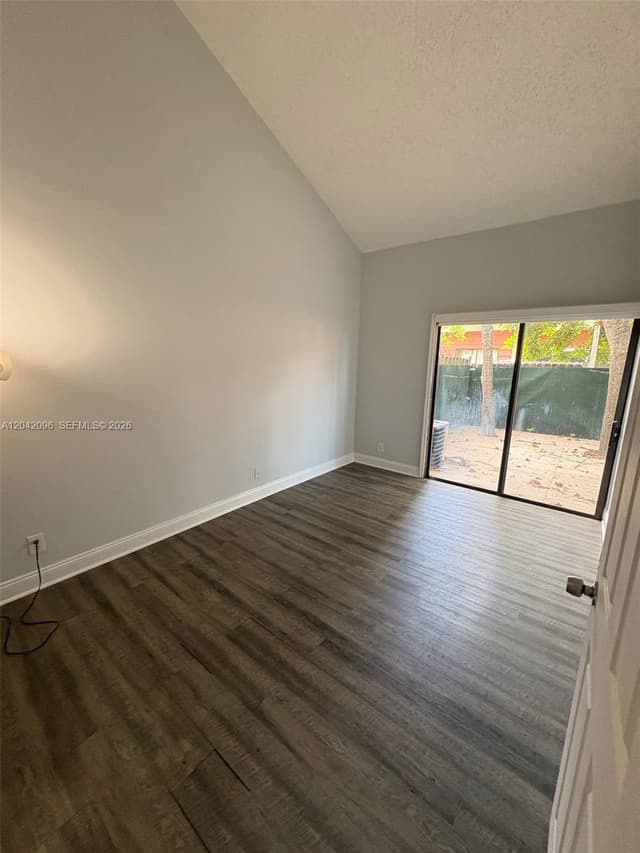2309 NW 55th Ave, Lauderhill FL 33313 - Lauderhill, FL - Photo 2