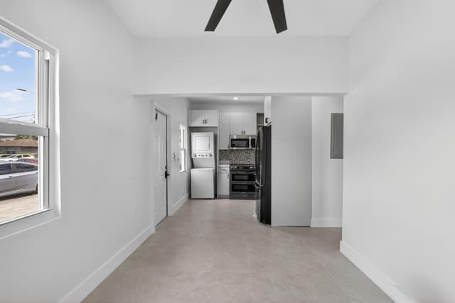 621 NW 3rd Avenue, Pompano Beach FL 33060 - Pompano Beach, FL - Photo 7
