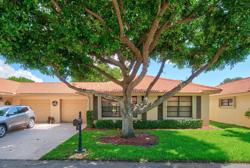 9830 Bischofia Tree Way, Boynton Beach FL 33436