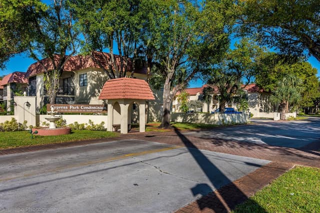 134 S Cypress Road # 425, Pompano Beach FL 33060 - Pompano Beach, FL - Photo 2