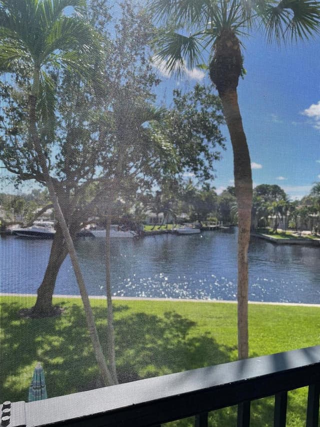 14 Royal Palm Way # 204, Boca Raton FL 33432 - Boca Raton, FL - Photo 2