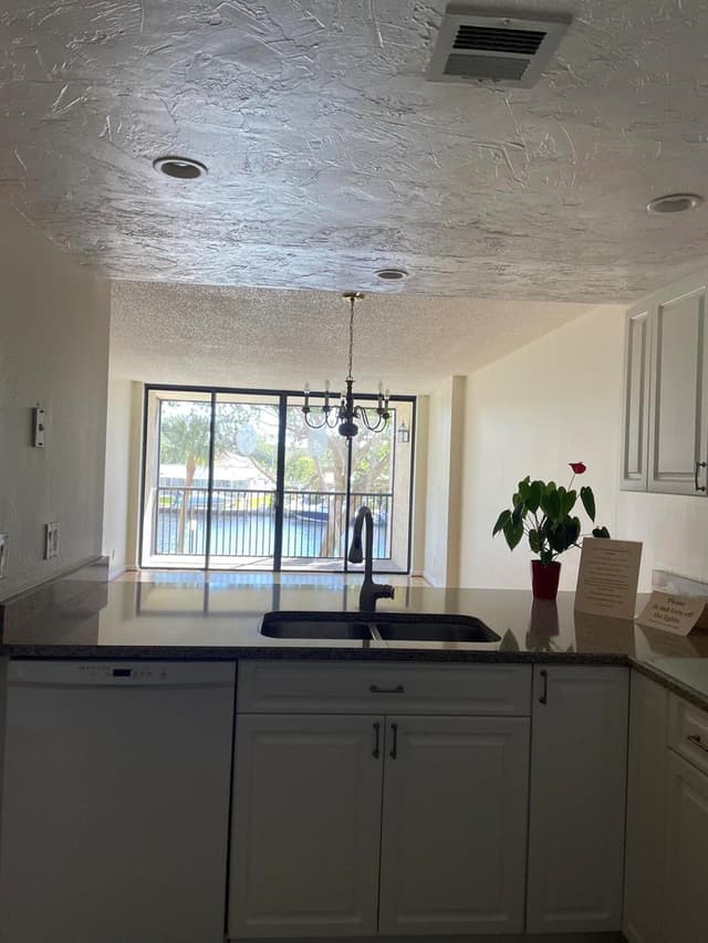 14 Royal Palm Way # 204, Boca Raton FL 33432 - Boca Raton, FL - Photo 7
