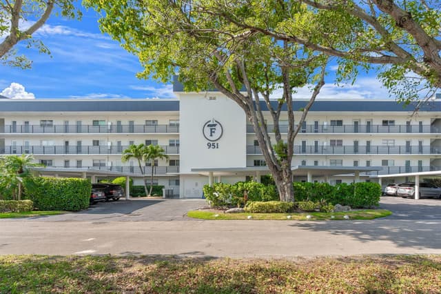 951 Spanish Circle # 346, Delray Beach FL 33483 - Delray Beach, FL - Photo 3