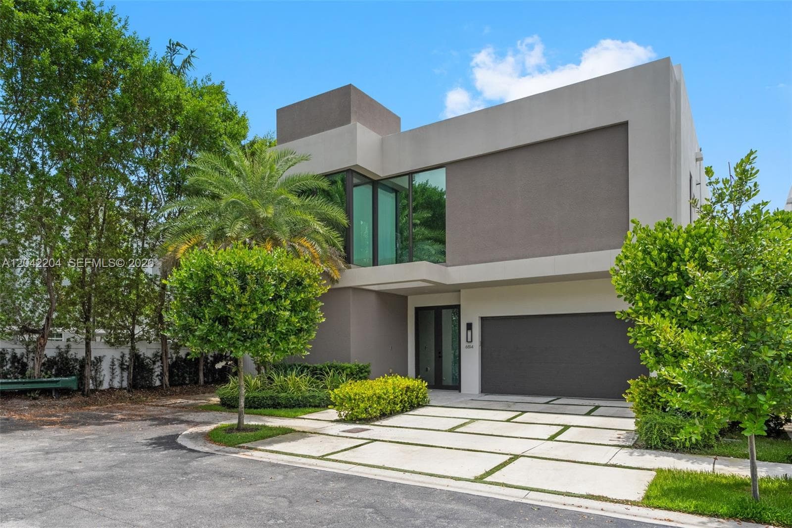 6814 NW 104th Ct, Doral FL 33178 - Doral, FL - Photo 1