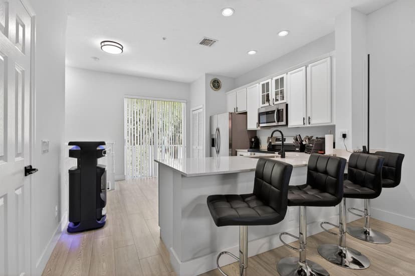 2457 NE 14th Street # 2457, Pompano Beach FL 33062