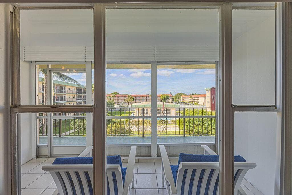 808 SE 7th Street # 305, Deerfield Beach FL 33441