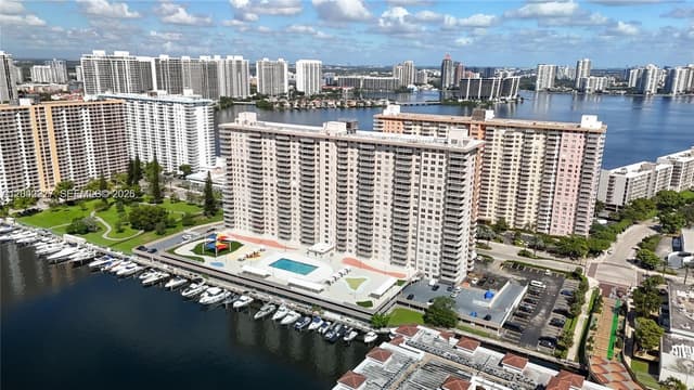 250 174th St # 1211, Sunny Isles Beach FL 33160 - Sunny Isles Beach, FL - Photo 3