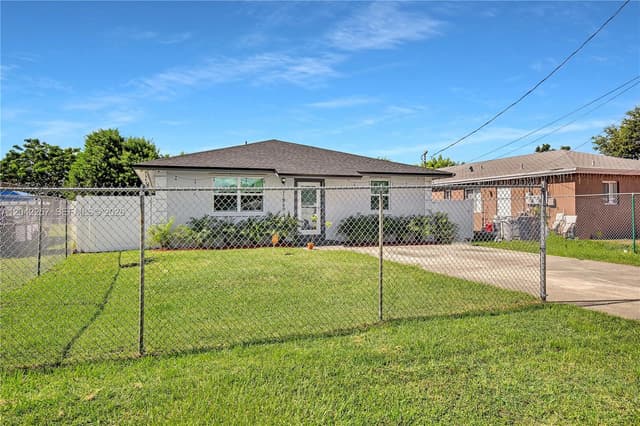 11940 SW 212th St, Miami FL 33177 - Miami, FL - Photo 2