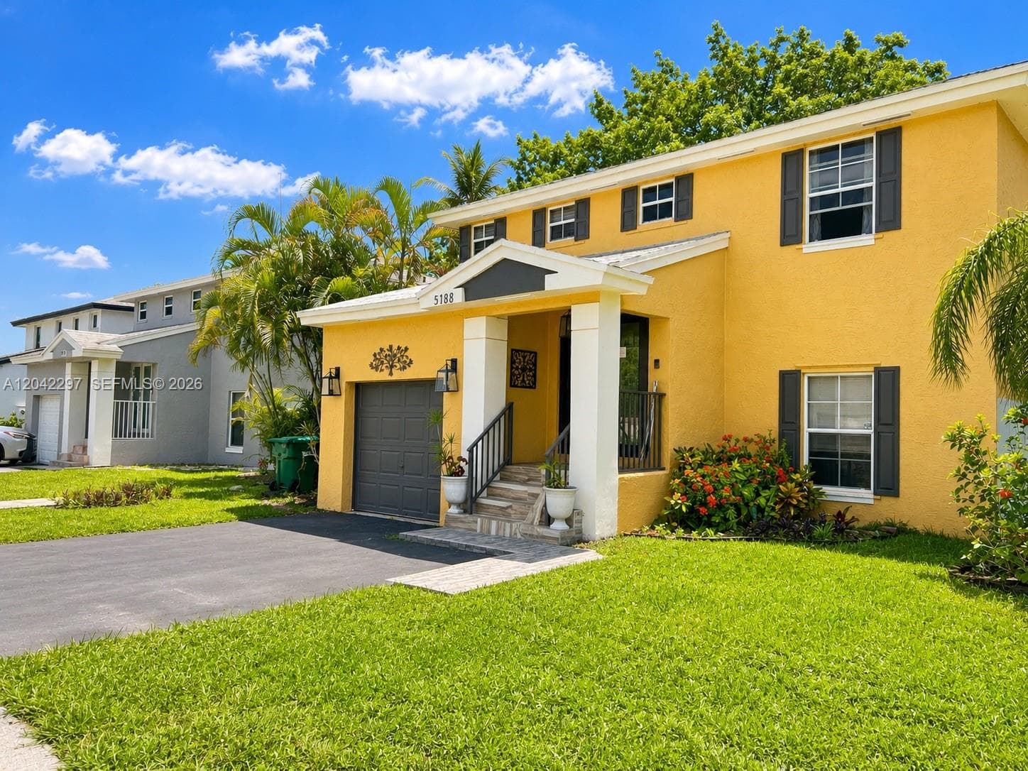 5788 Woodland Point Dr, Tamarac FL 33319