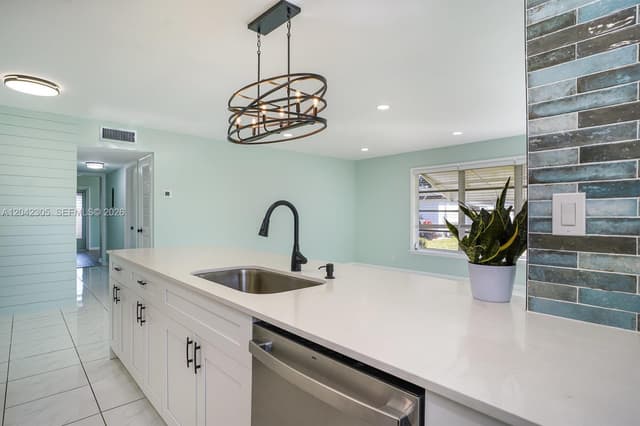560 High Point Dr # D, Delray Beach FL 33445 - Delray Beach, FL - Photo 7