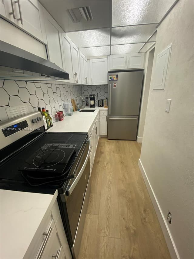 1000 West Avenue # 531, Miami Beach FL 33139 - Miami Beach, FL - Photo 3