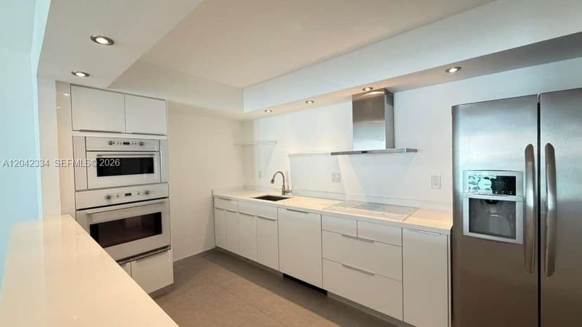 19380 Collins Ave # 905, Sunny Isles Beach FL 33160